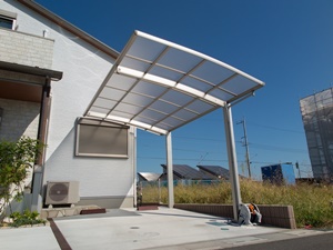 住宅のガレージ