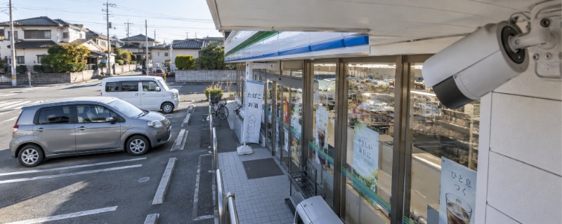商業施設・沿道店舗（国道・県道沿いのスーパー・コンビニ・飲食店）